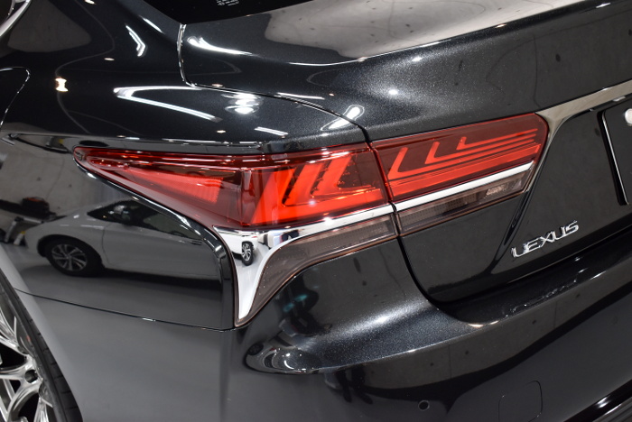 LS500h-14