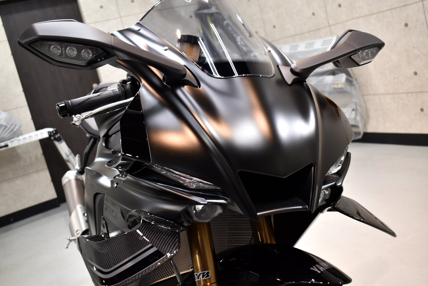 メインビジュアル1